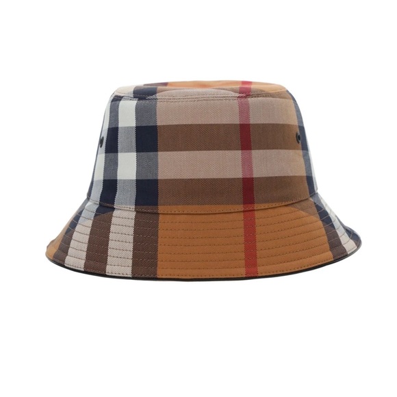 NWT! Burberry Giant Check Cotton Canvas Bucket Hat (M) - Picture 1 of 5
